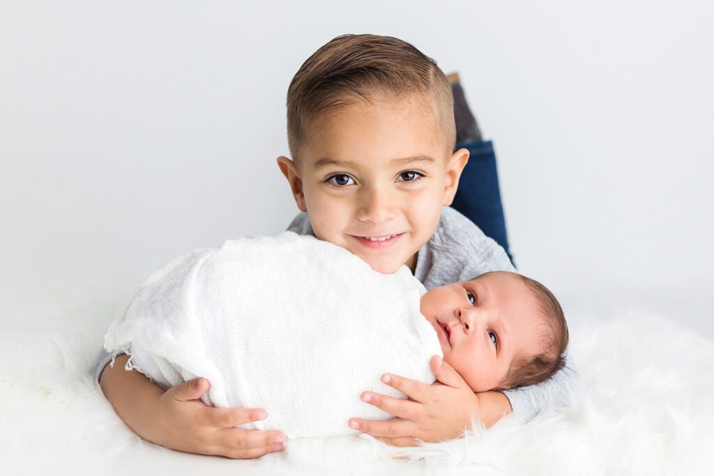 Baby boy's newborn photos & the best big brother