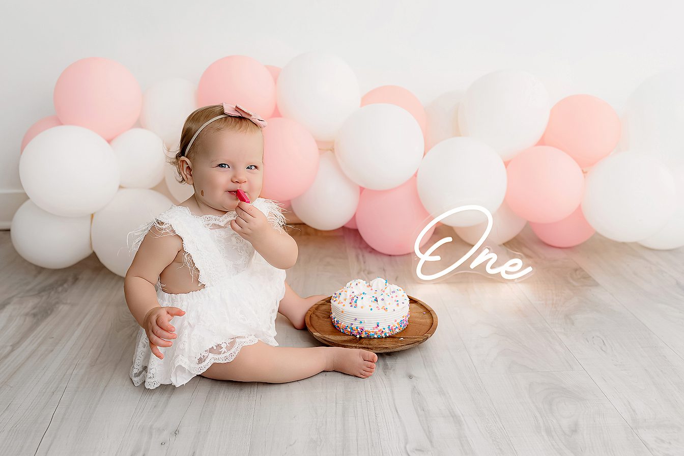Temecula Valley cake smash photographer